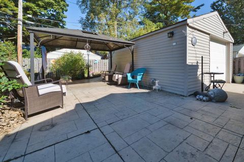 A home in Grosse Pointe Woods