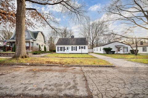 A home in Niles