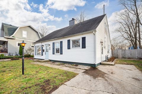 A home in Niles