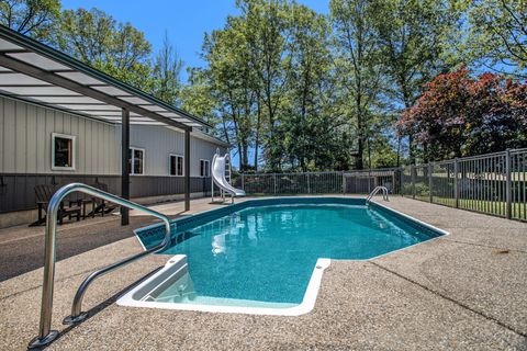 A home in Prairieville Twp