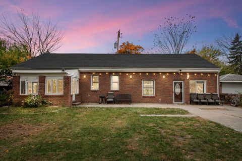 A home in Dearborn Heights