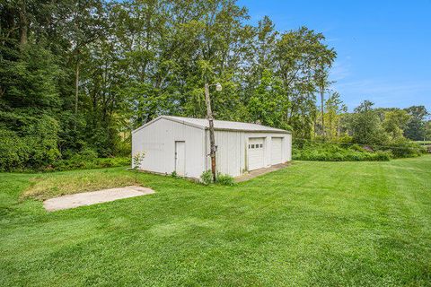 A home in Fredonia Twp