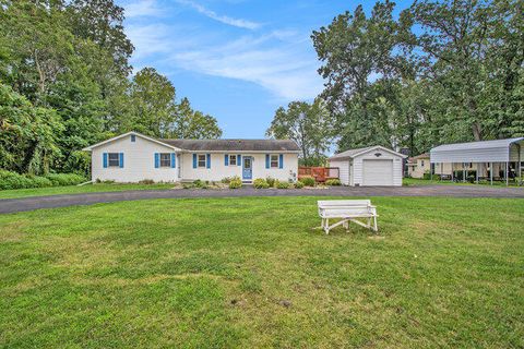 A home in Fredonia Twp