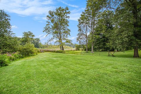 A home in Fredonia Twp