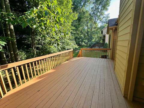 A home in West Bloomfield Twp