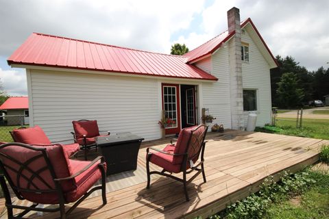 A home in Paradise Twp