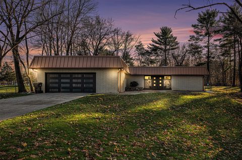 A home in Buchanan Twp