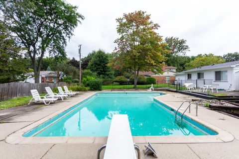 A home in West Bloomfield Twp