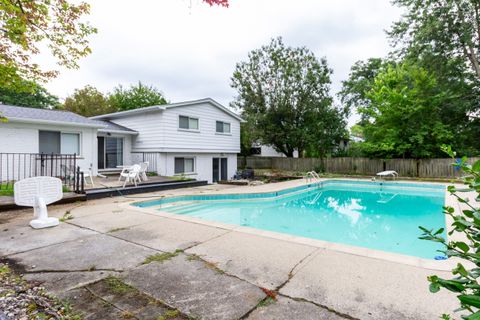 A home in West Bloomfield Twp