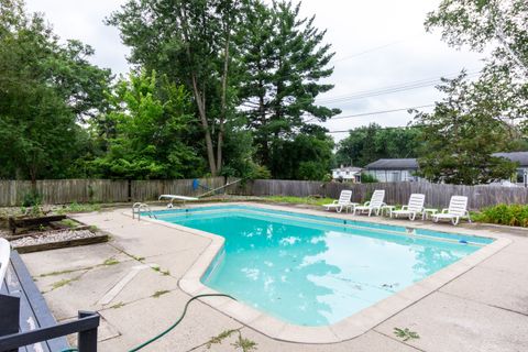 A home in West Bloomfield Twp