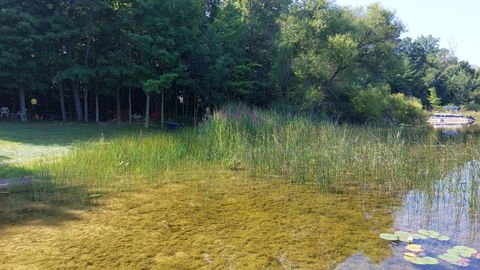 A home in Pokagon Twp