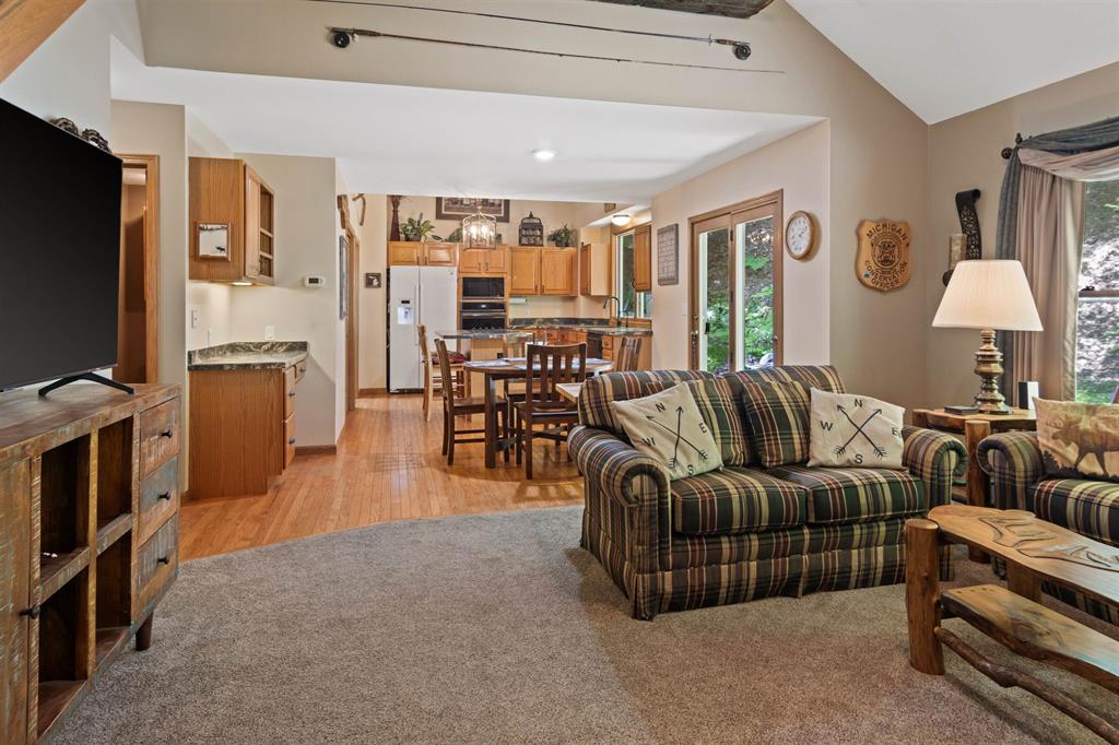 Photo 5 of 39 of 4539 Audubon Drive house
