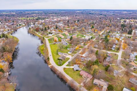 A home in Eaton Rapids