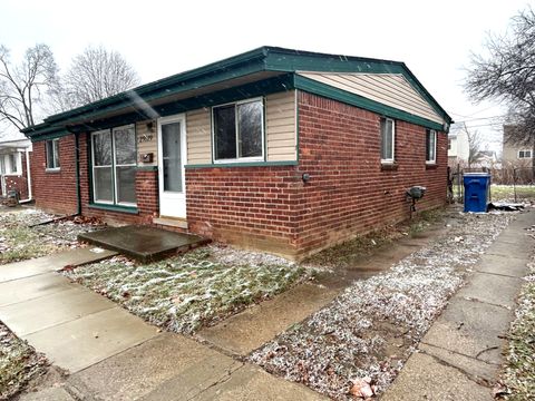 A home in Inkster