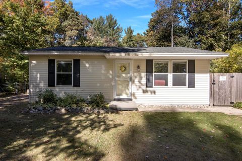 A home in Green Lake Twp