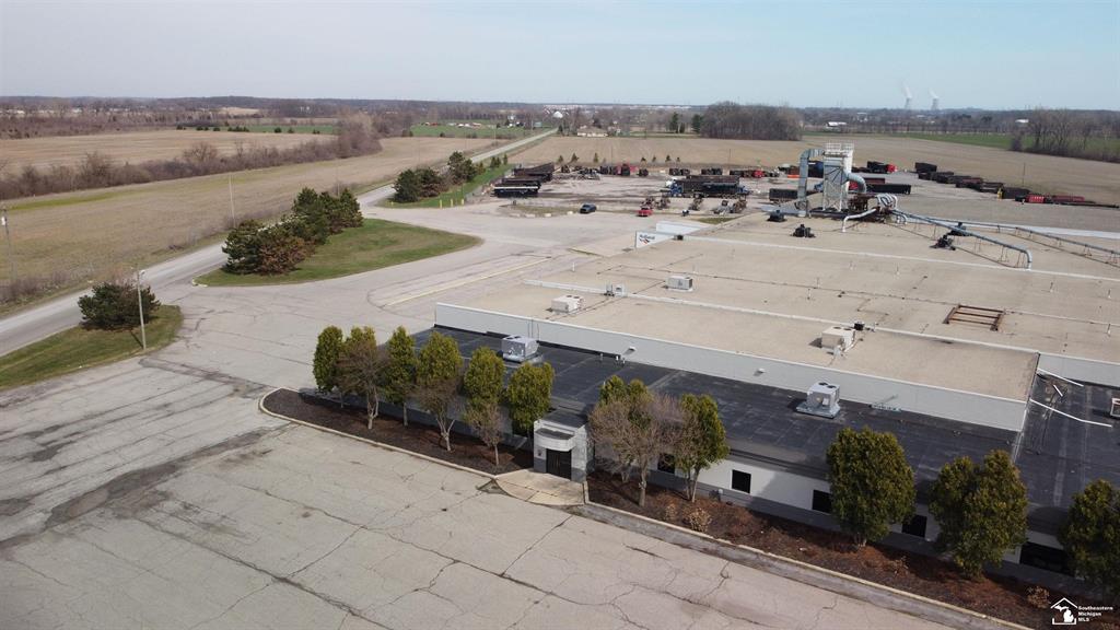 Photo 1 of 27 — 7986 N Telegraph Road, Unknown, MI 48166