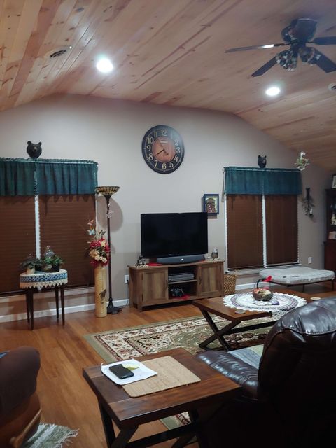 A home in ReadingTownship_Hillsdale