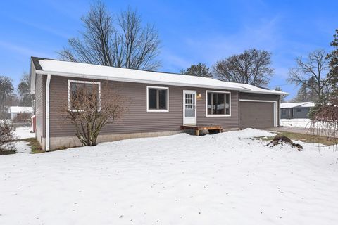 A home in Elmwood Twp