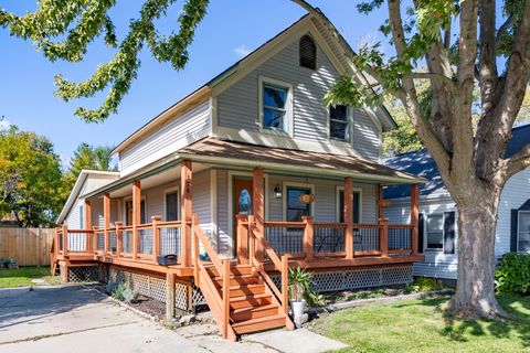 A home in Marine City