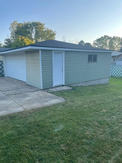 A home in Ypsilanti Twp