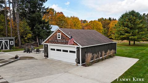 A home in Laketown Twp