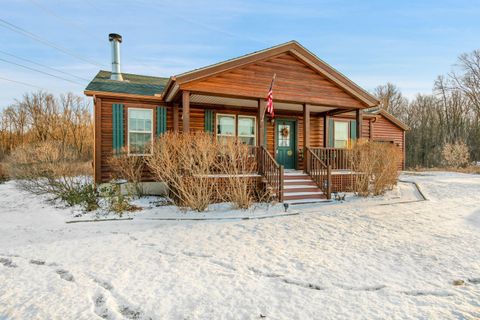 A home in Lyon Twp