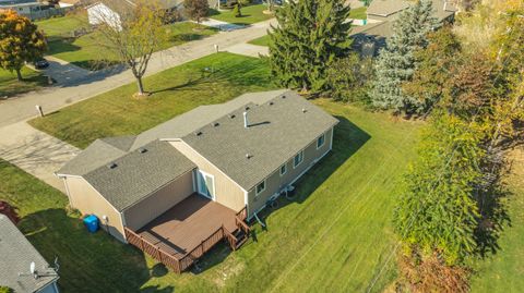 A home in Commerce Twp