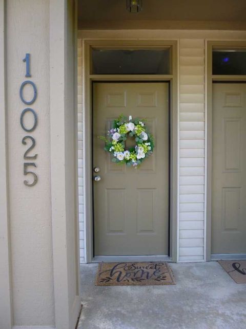 A home in Grand Blanc Twp