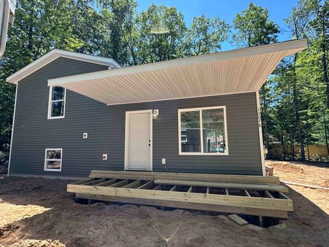 A home in Green Lake Twp