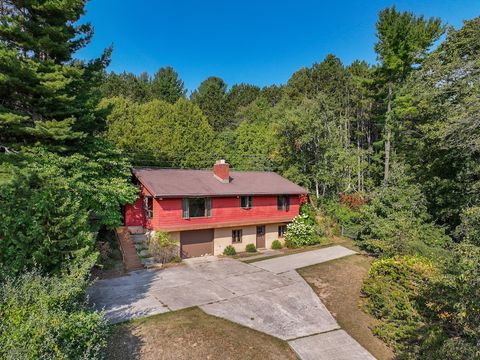 A home in Glen Arbor Twp