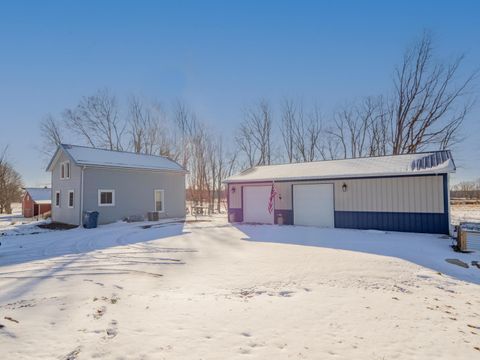 A home in Eckford Twp