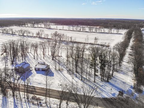 A home in Eckford Twp