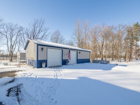 A home in Eckford Twp