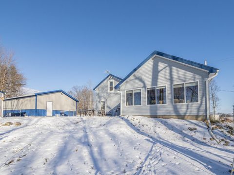 A home in Eckford Twp