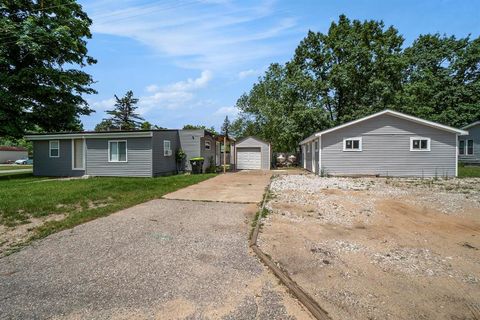 A home in Kalkaska Twp