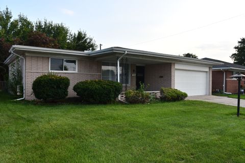 A home in Warren