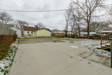 A home in Lincoln Park