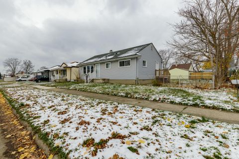 A home in Lincoln Park