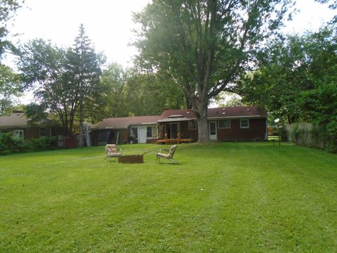 A home in Warren