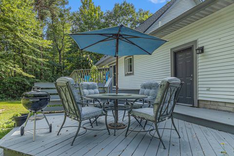 A home in Robinson Twp