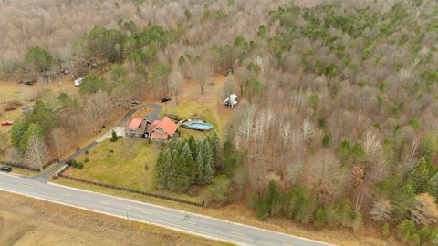 A home in Cleon Twp