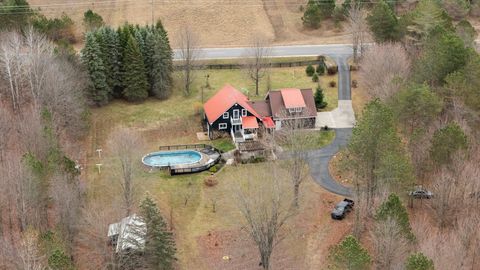 A home in Cleon Twp