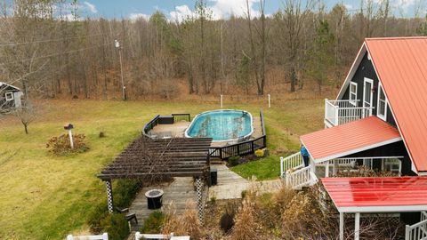 A home in Cleon Twp