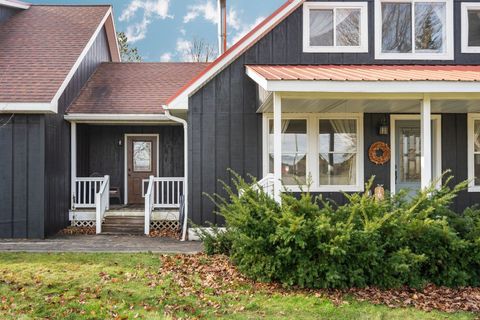 A home in Cleon Twp