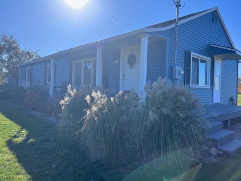 A home in Acme Twp