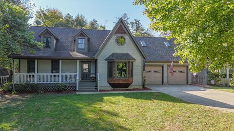 A home in Pokagon Twp