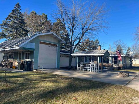 A home in Kalkaska Twp