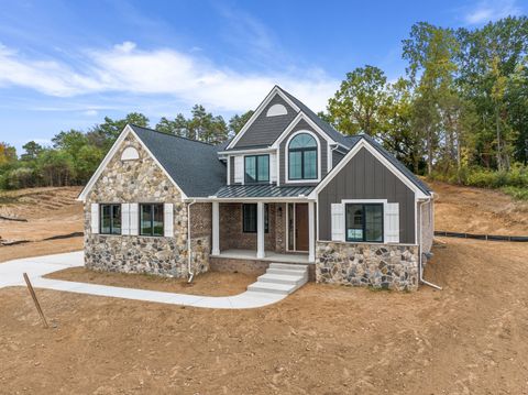 A home in Green Oak Twp