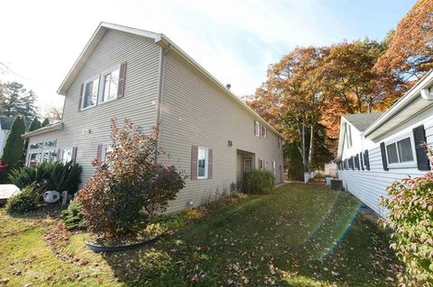 A home in Alabaster Twp