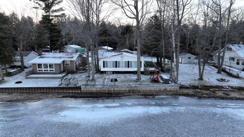 A home in Greenbush Twp